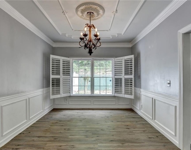 2072 Fairport Way - Photo Thumbnail 11