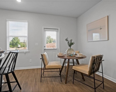 1150 Hunter Trail - Photo Thumbnail 10
