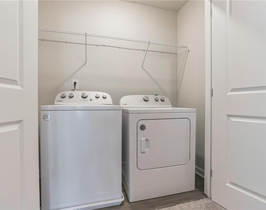 1150 Hunter Trail - Photo Thumbnail 27