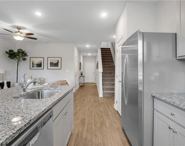 1150 Hunter Trail - Photo Thumbnail 14