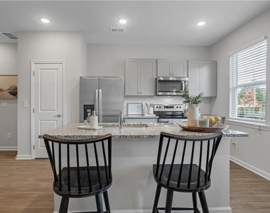 1150 Hunter Trail - Photo Thumbnail 12