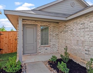 1525 San Sebastien Drive - Photo Thumbnail 18