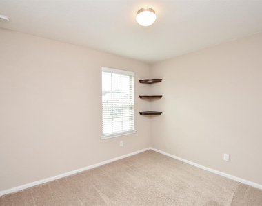 7002 Edwanna Lane - Photo Thumbnail 14