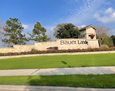 20615 Silver Tea Avenue - Photo Thumbnail 7