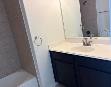 20615 Silver Tea Avenue - Photo Thumbnail 27