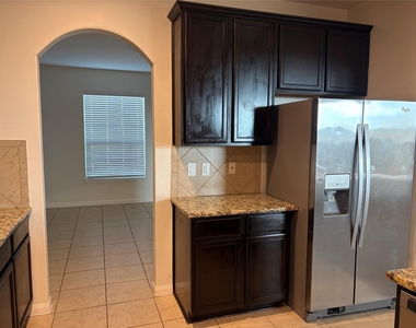 20615 Silver Tea Avenue - Photo Thumbnail 40