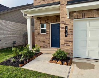 9749 Enclave Ridge Road - Photo Thumbnail 1