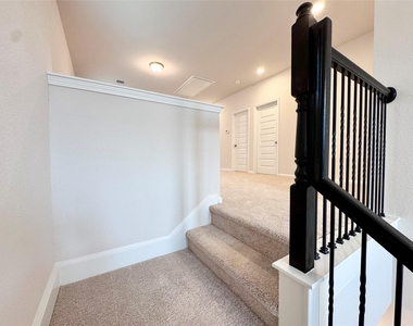 9749 Enclave Ridge Road - Photo Thumbnail 10
