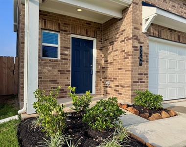 9749 Enclave Ridge Road - Photo Thumbnail 2