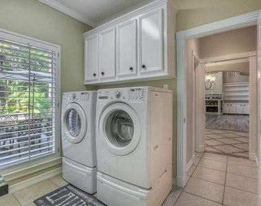 10819 Lake Windcrest - Photo Thumbnail 17