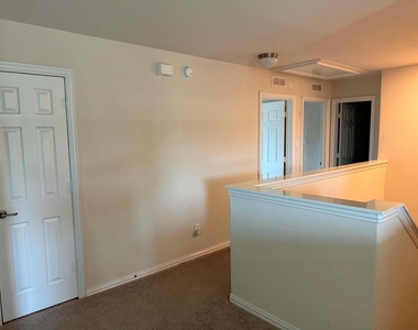 19806 Amber Village Lane - Photo Thumbnail 24