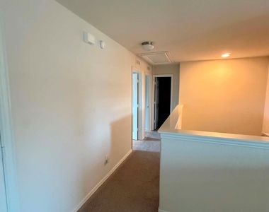 19806 Amber Village Lane - Photo Thumbnail 22