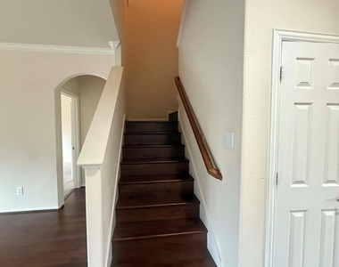 19806 Amber Village Lane - Photo Thumbnail 21