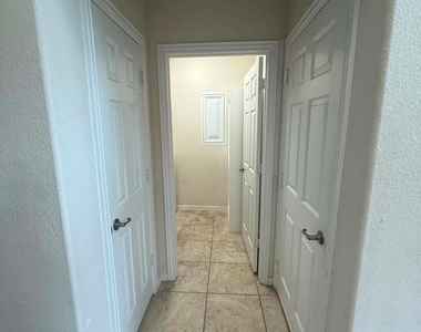 19806 Amber Village Lane - Photo Thumbnail 35