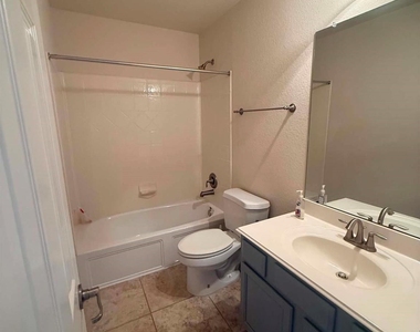 19806 Amber Village Lane - Photo Thumbnail 26