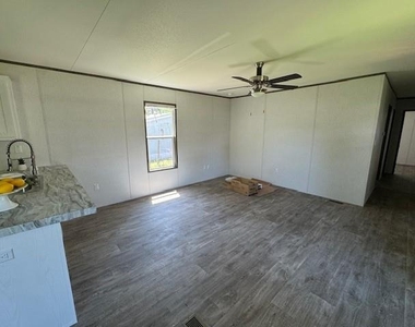 21071 Pinetex - Photo Thumbnail 4