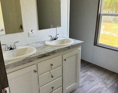21071 Pinetex - Photo Thumbnail 7
