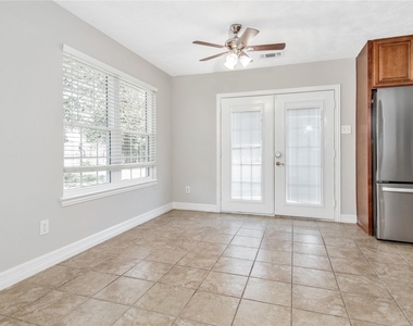 2611 Desert Sage Drive - Photo Thumbnail 7