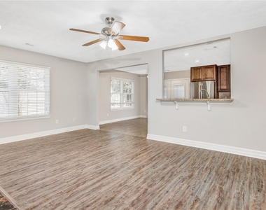 2611 Desert Sage Drive - Photo Thumbnail 5