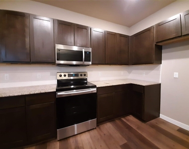 25148 Pacific Wren Drive - Photo Thumbnail 5