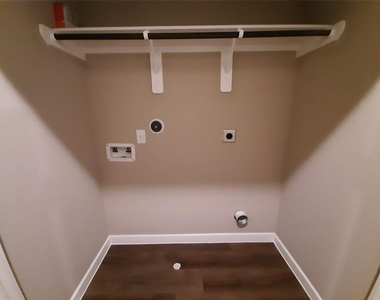 25148 Pacific Wren Drive - Photo Thumbnail 7