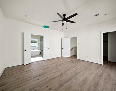 2722 Nagle Street - Photo Thumbnail 27