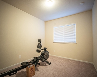 4138 Falvel Shadow Creek Drive - Photo Thumbnail 12