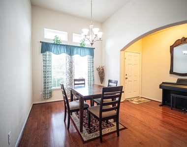 4138 Falvel Shadow Creek Drive - Photo Thumbnail 3
