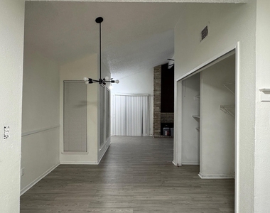 23215 Tree House Lane - Photo Thumbnail 5