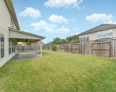 2601 Hewn Rock Way - Photo Thumbnail 32