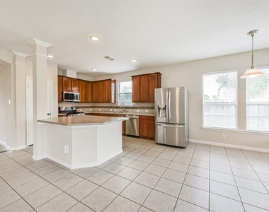 2601 Hewn Rock Way - Photo Thumbnail 9