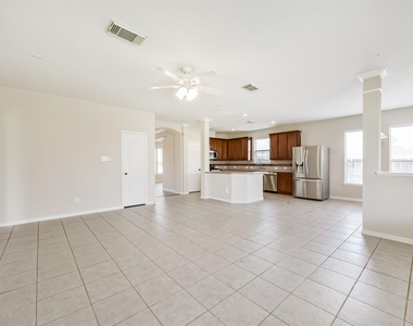 2601 Hewn Rock Way - Photo Thumbnail 8