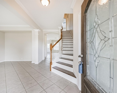 2601 Hewn Rock Way - Photo Thumbnail 6