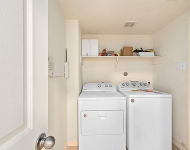 10003 Lynette Falls Drive - Photo Thumbnail 39