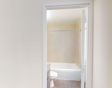 401 E 34th St - Photo Thumbnail 4