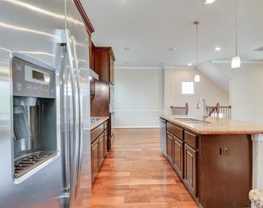1423 Upland Orchard Drive - Photo Thumbnail 8