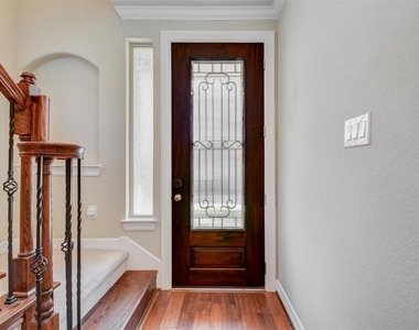1423 Upland Orchard Drive - Photo Thumbnail 3