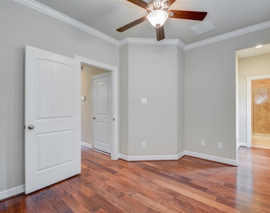 1423 Upland Orchard Drive - Photo Thumbnail 15