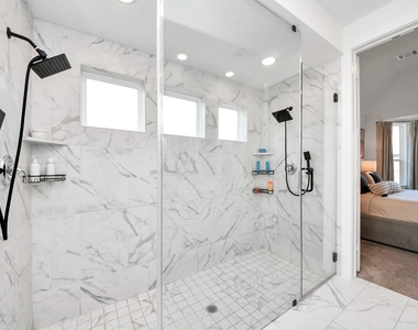 4135 Kinsey Street - Photo Thumbnail 3
