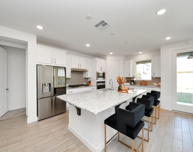 4135 Kinsey Street - Photo Thumbnail 24