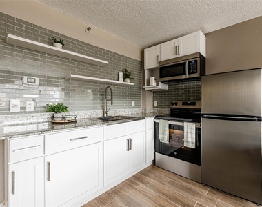 14703 Park Row - Photo Thumbnail 6