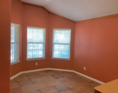 13003 Bramford Point Lane - Photo Thumbnail 3