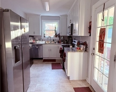 335 Claremont Street - Photo Thumbnail 5