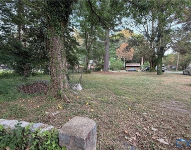 335 Claremont Street - Photo Thumbnail 18