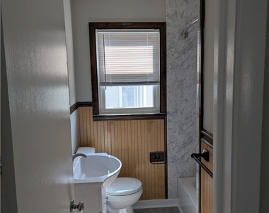 121 E Magruder Road - Photo Thumbnail 4