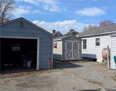 121 E Magruder Road - Photo Thumbnail 8