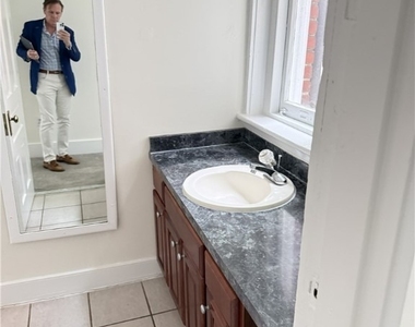 2034 W Grace Street - Photo Thumbnail 10