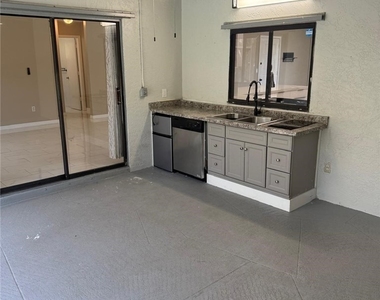 1325 Sw 28th Street - Photo Thumbnail 18