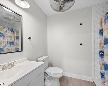 7195 Reymoor Drive - Photo Thumbnail 12