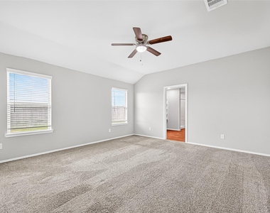 21414 Hartford Hollow Lane - Photo Thumbnail 6